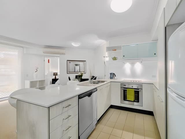 1Bedrooms, 1Bathrooms