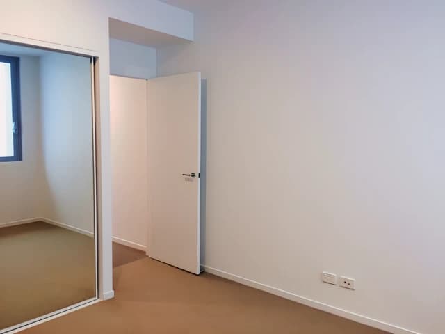 1Bedrooms, 1Bathrooms