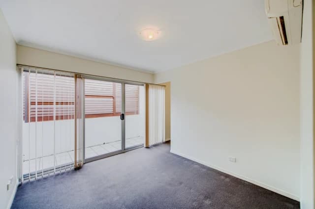 2Bedrooms, 2Bathrooms