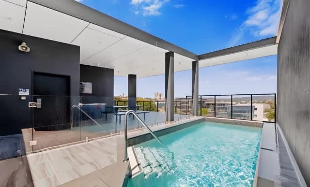 2Bedrooms, 2Bathrooms