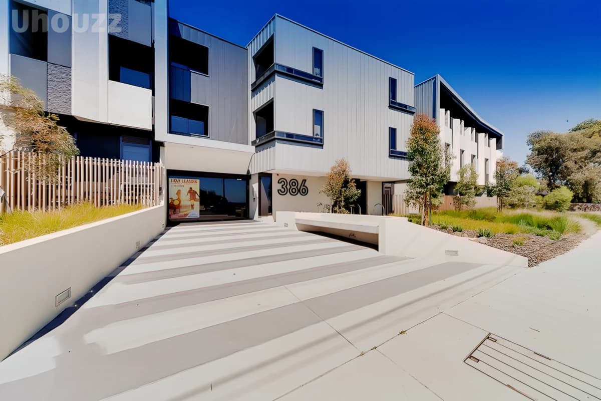 386 Burwood Highway