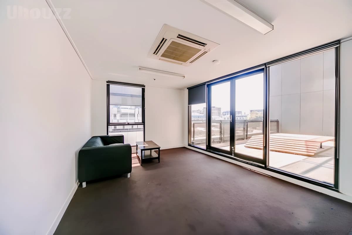 127 Leicester Street image