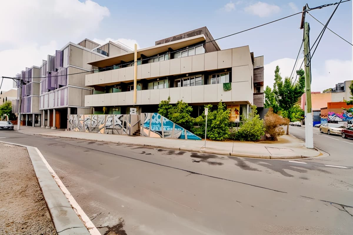 8 Porter Street image 2