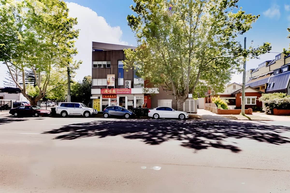 903 Dandenong Road