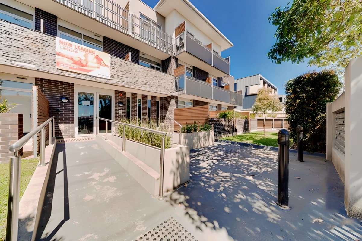 390 Burwood Highway image 5