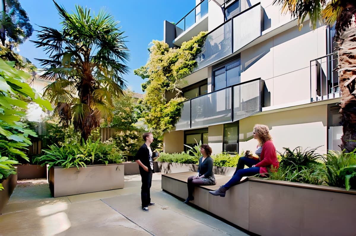 Student Living on Riversdale image 5