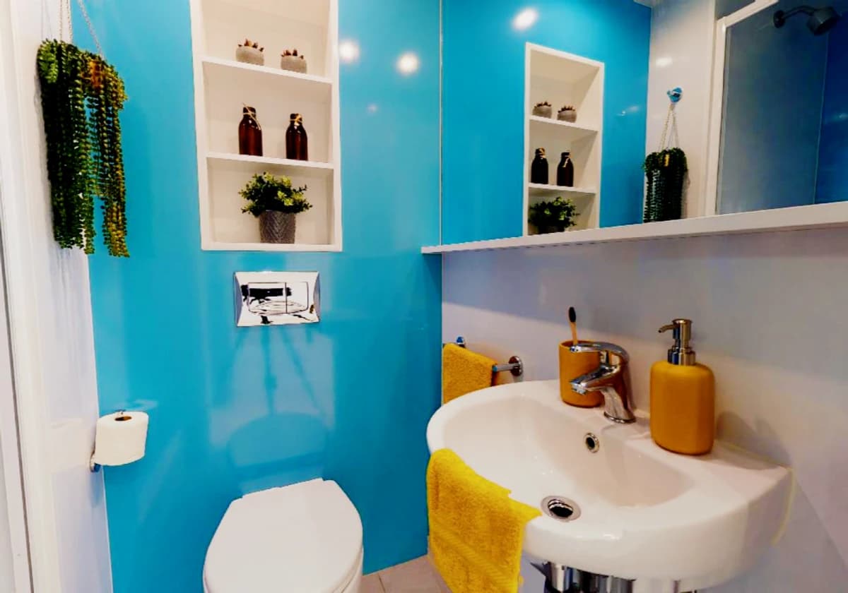 iQ Haywood House image