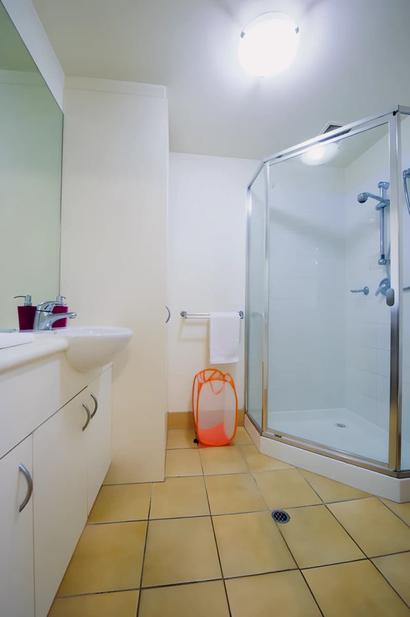 Student Living - 550 Lygon image