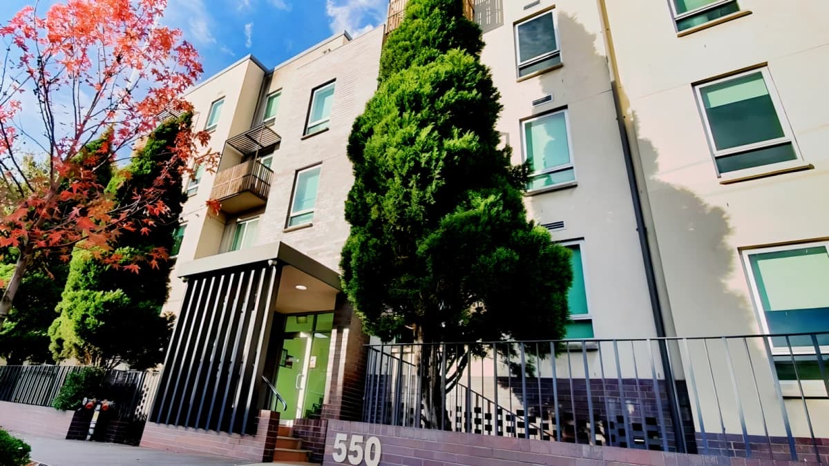 Student Living - 550 Lygon