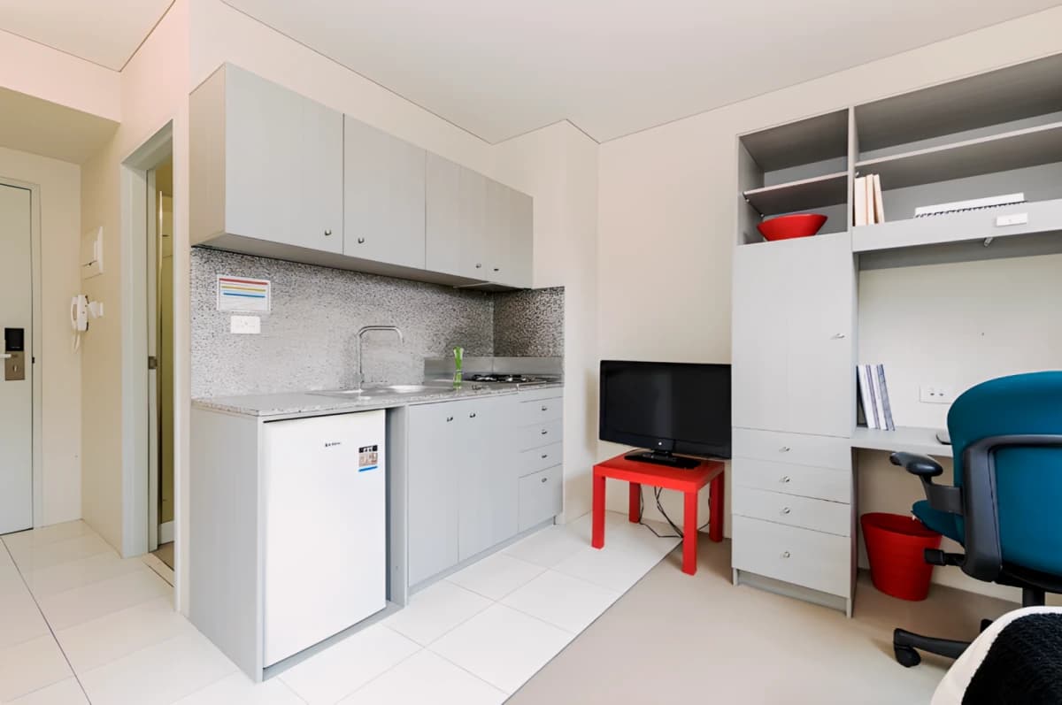 Carlton Residence image