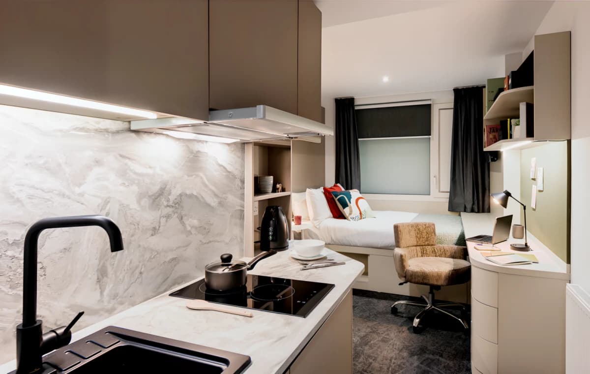 Lit IQ Vega Residence image