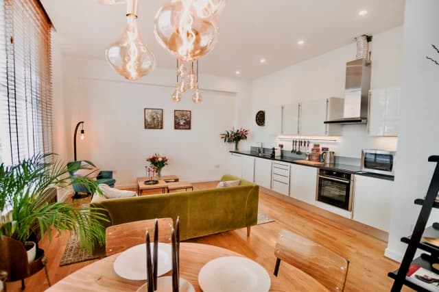 1 Bedroom Apartment