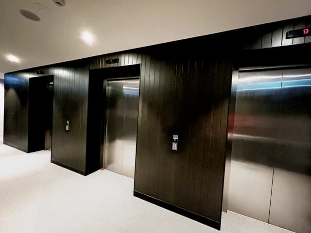 The Eminence Apartments image 5