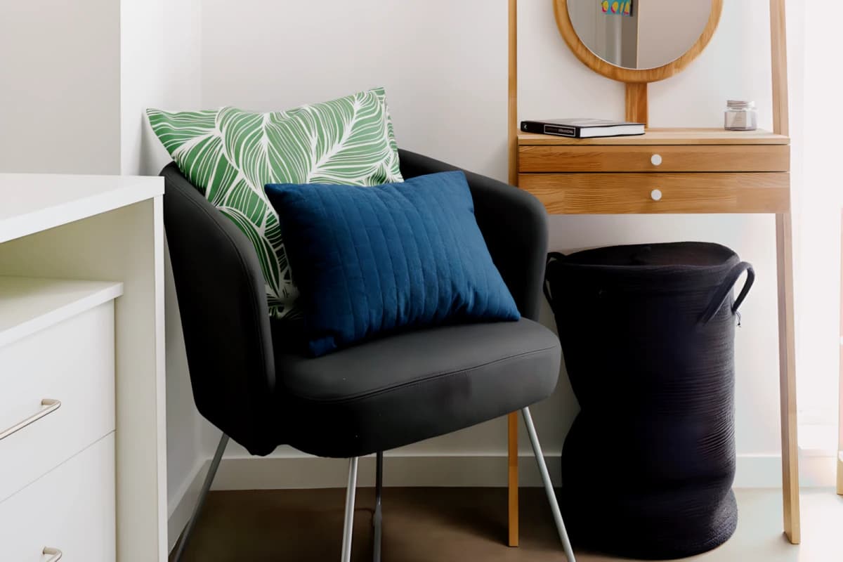 Ravenscourt House image