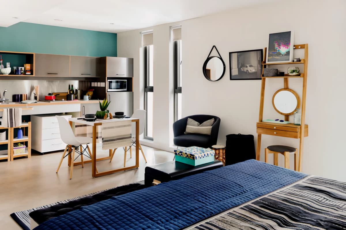 Ravenscourt House image