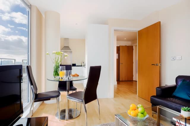 1 Bedroom Apartment