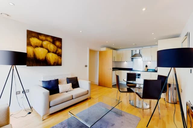 2 Bedroom Apartment