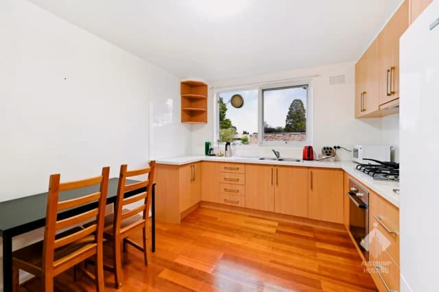 48 Weir Street image