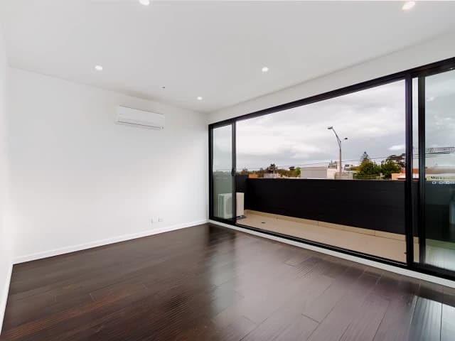 203/451 South Road,Bentleigh,Victoria 3204
