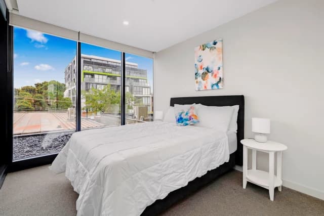 215/6 Station ,Moorabbin,Victoria 3189
