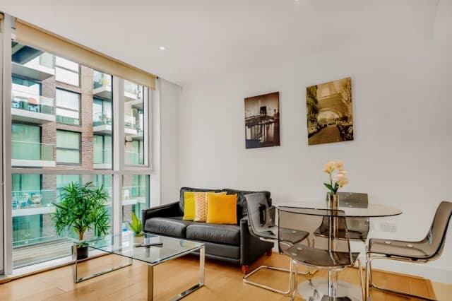 1 Bedroom Apartment