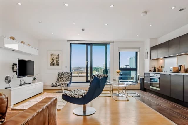 2 Bedroom Apartment