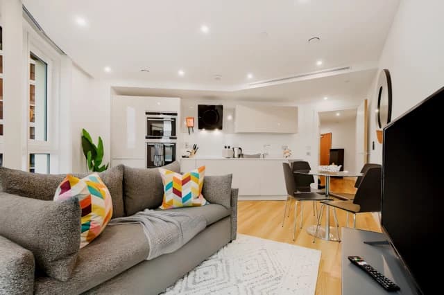 1 Bedroom Apartment