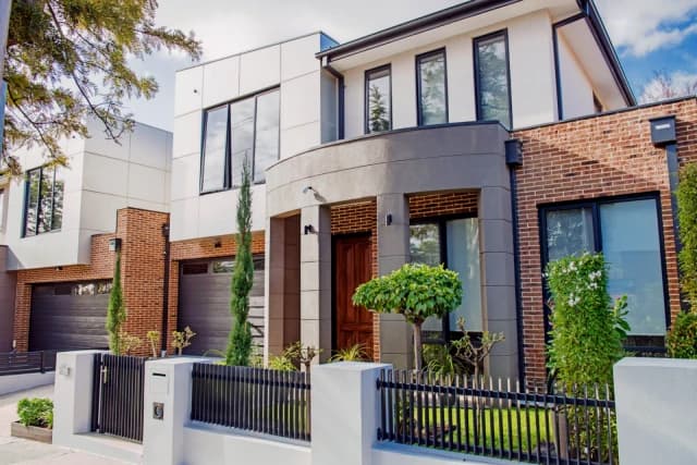 18B Merton Street, Camberwell