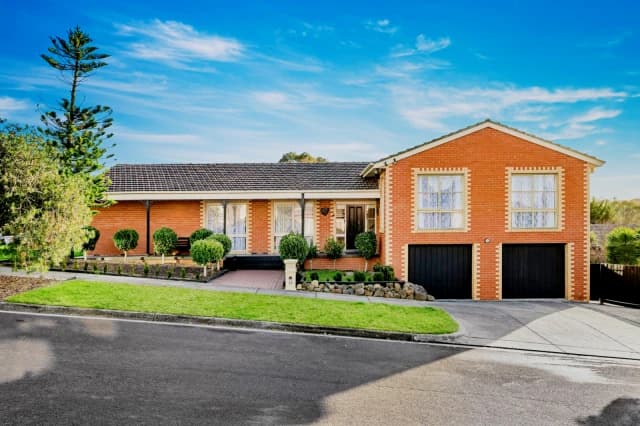 13 Bullock Court, Donvale