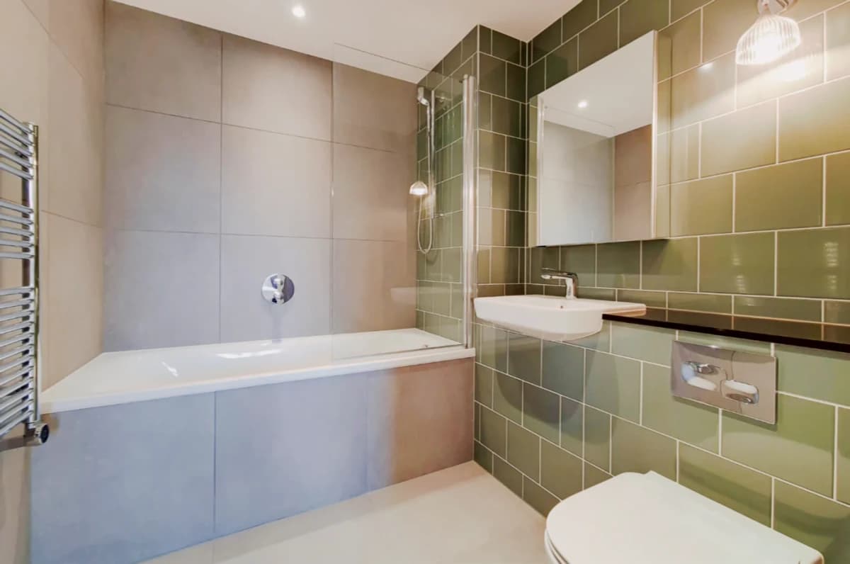 4 Bedroom Apartment