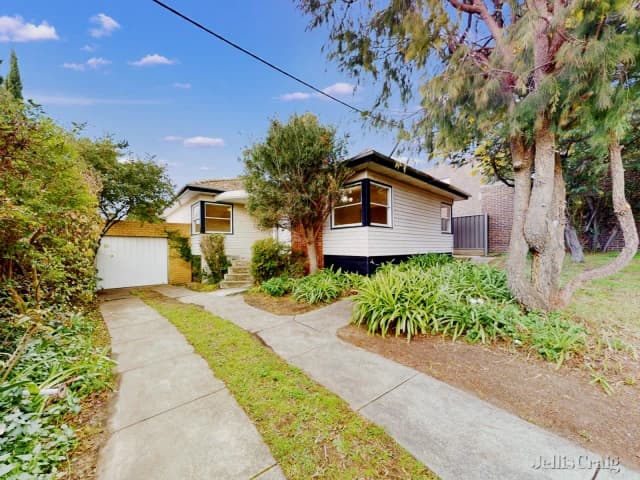 28 Loch Crescent, Strathmore