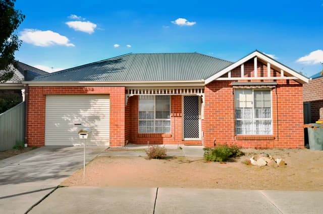 6 Somerset Avenue, Lake Gardens