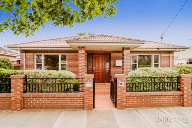 22 Elliott Avenue, Carnegie