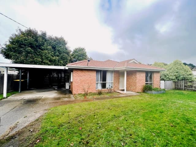 38 Honeysuckle Lane, Woodend