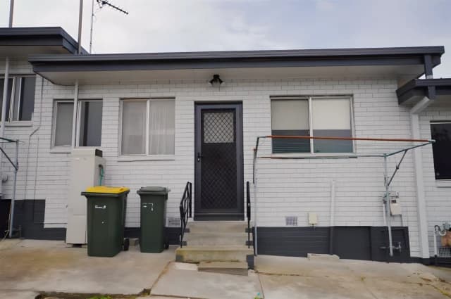 2/603 Peel Street North, Black Hill
