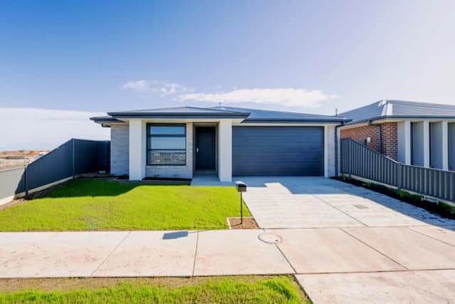 20 Cassowary Way, Winter Valley