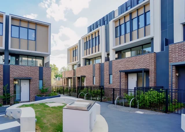 12/101 Carrington Road image 3
