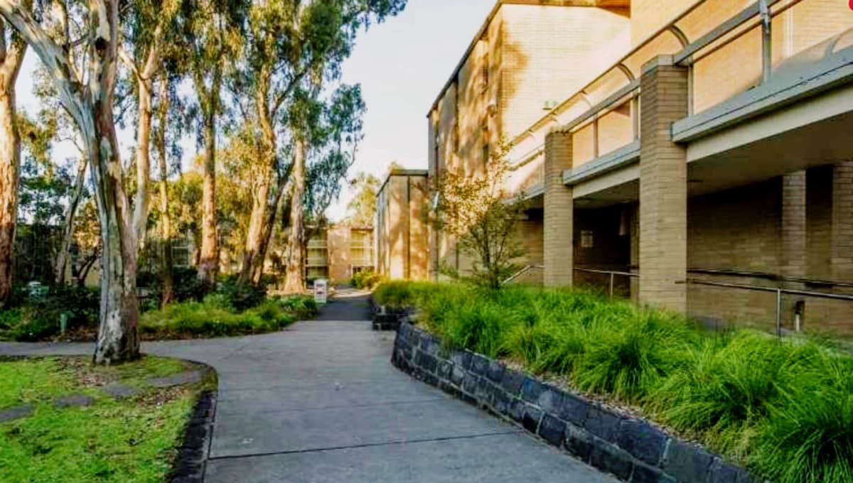 La Trobe University - Glenn College image 3