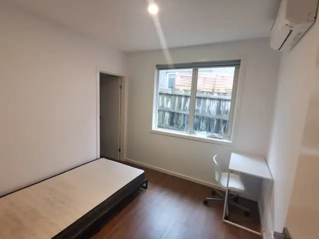 Shared Place·9B7B···152 Station St, Box Hill South VIC image 2
