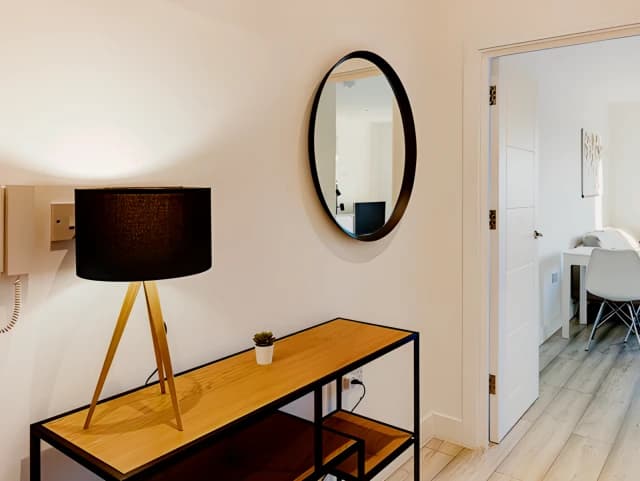 One Bedroom Apartment