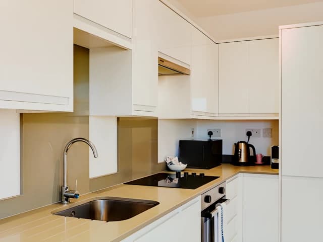 One Bedroom Apartment