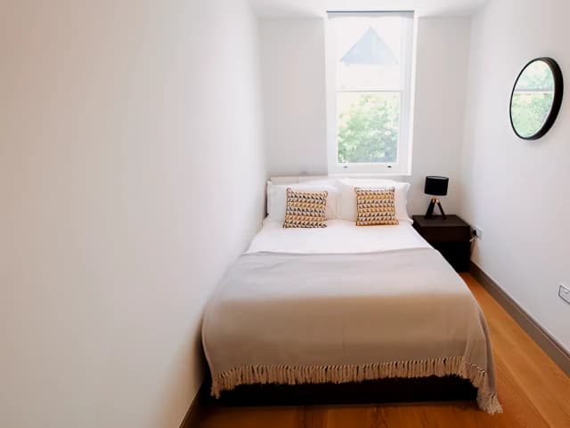 One Bedroom Apartment