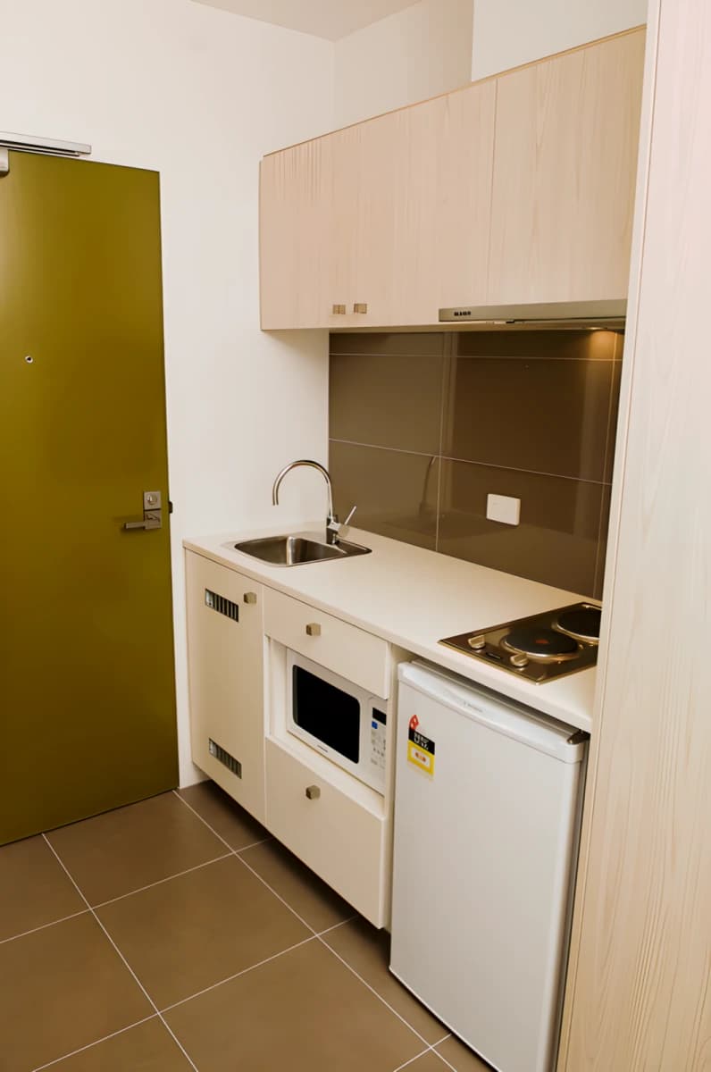 Student Living on Cobden image