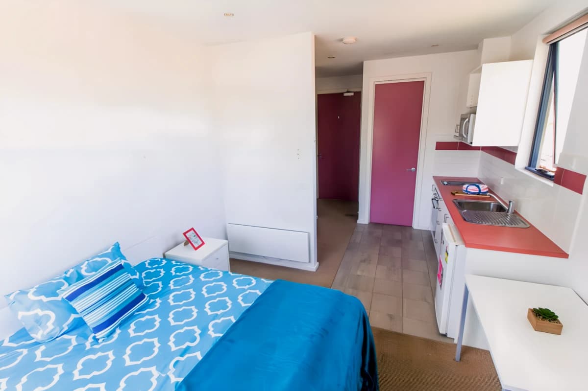 216 Burwood Highway image