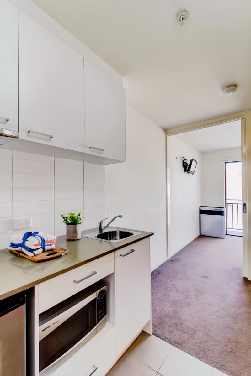 17 Macquarie Street image
