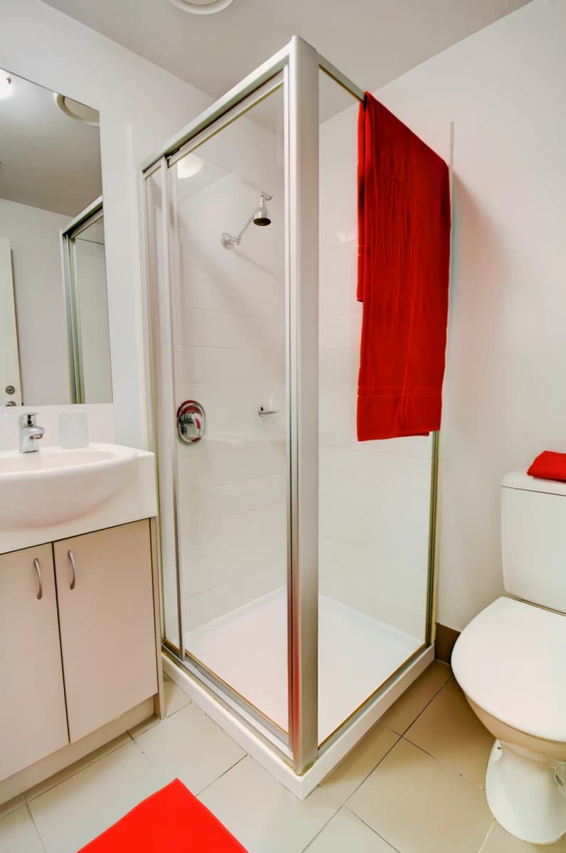 255 Cardigan Street image