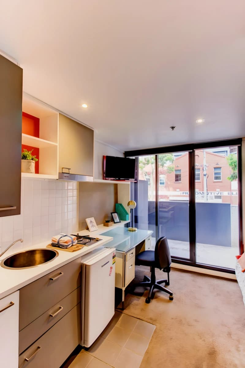 593 Elizabeth Street image