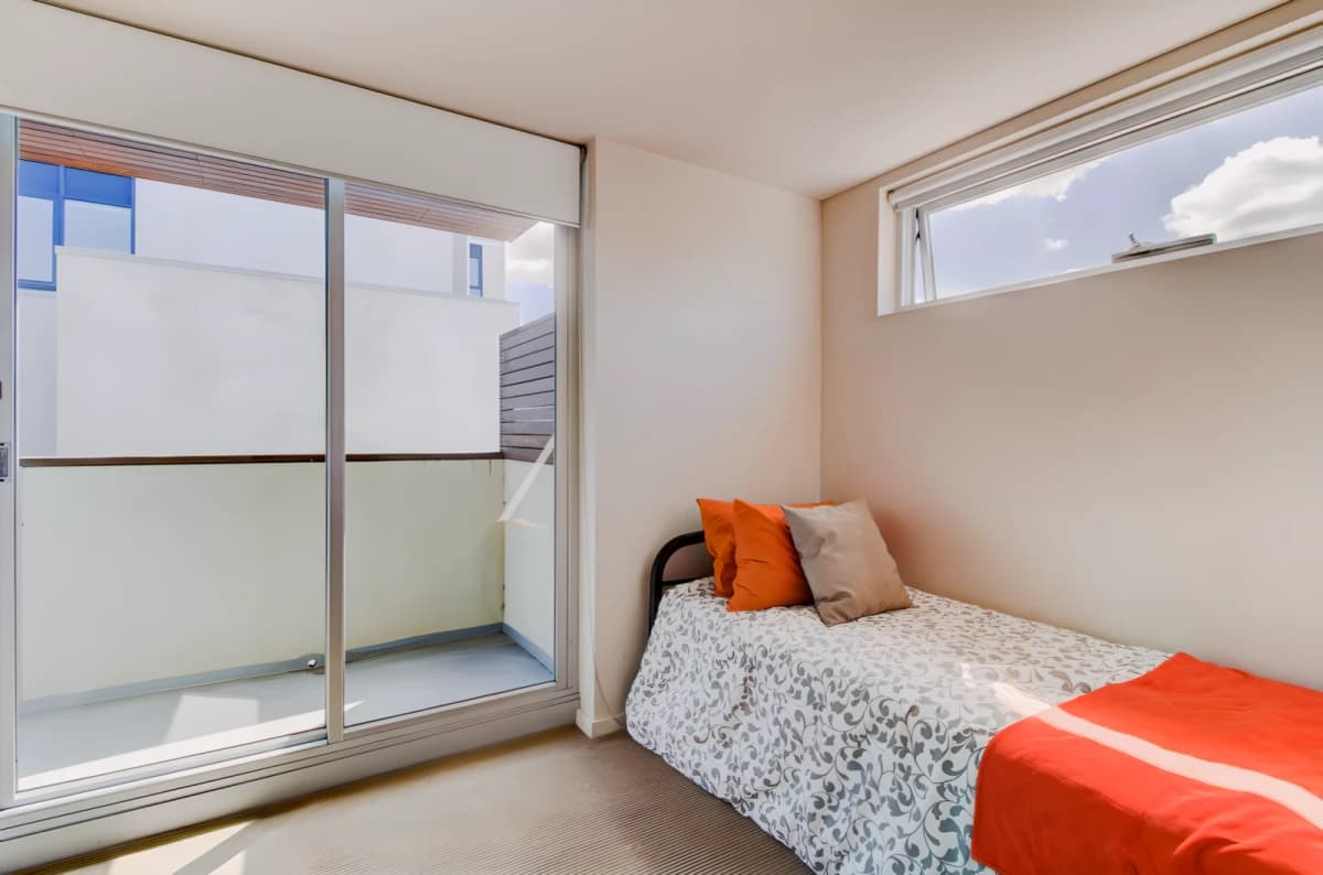 8 Porter Street image 5