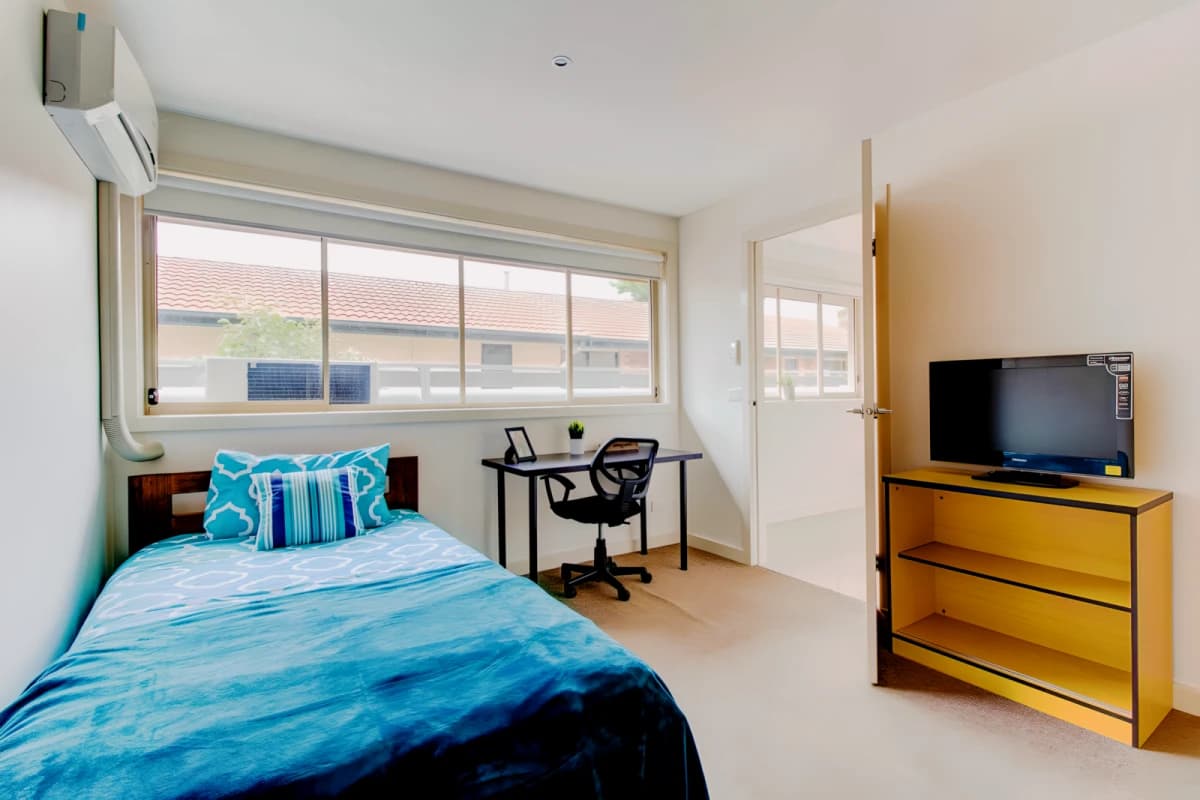1023 Dandenong Road image