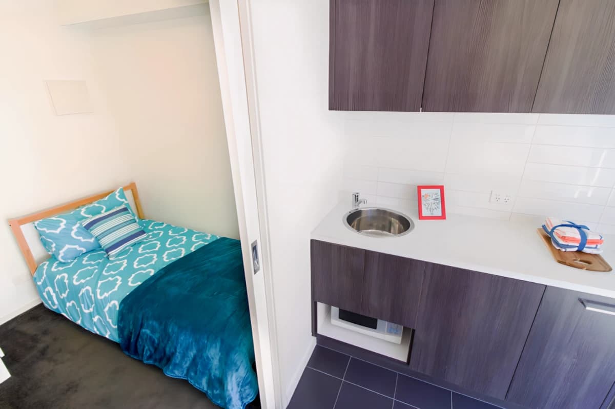 949 Dandenong Road image 5